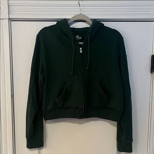 Hollister Women's Deep Green Zip-Up Cropped Hoodie